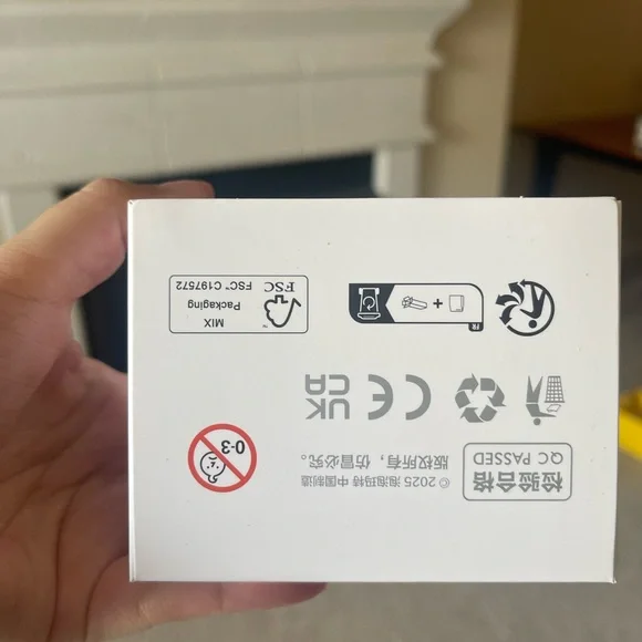 Pop Mart Big into Energy labubu Loyalty - Picture 6 of 9